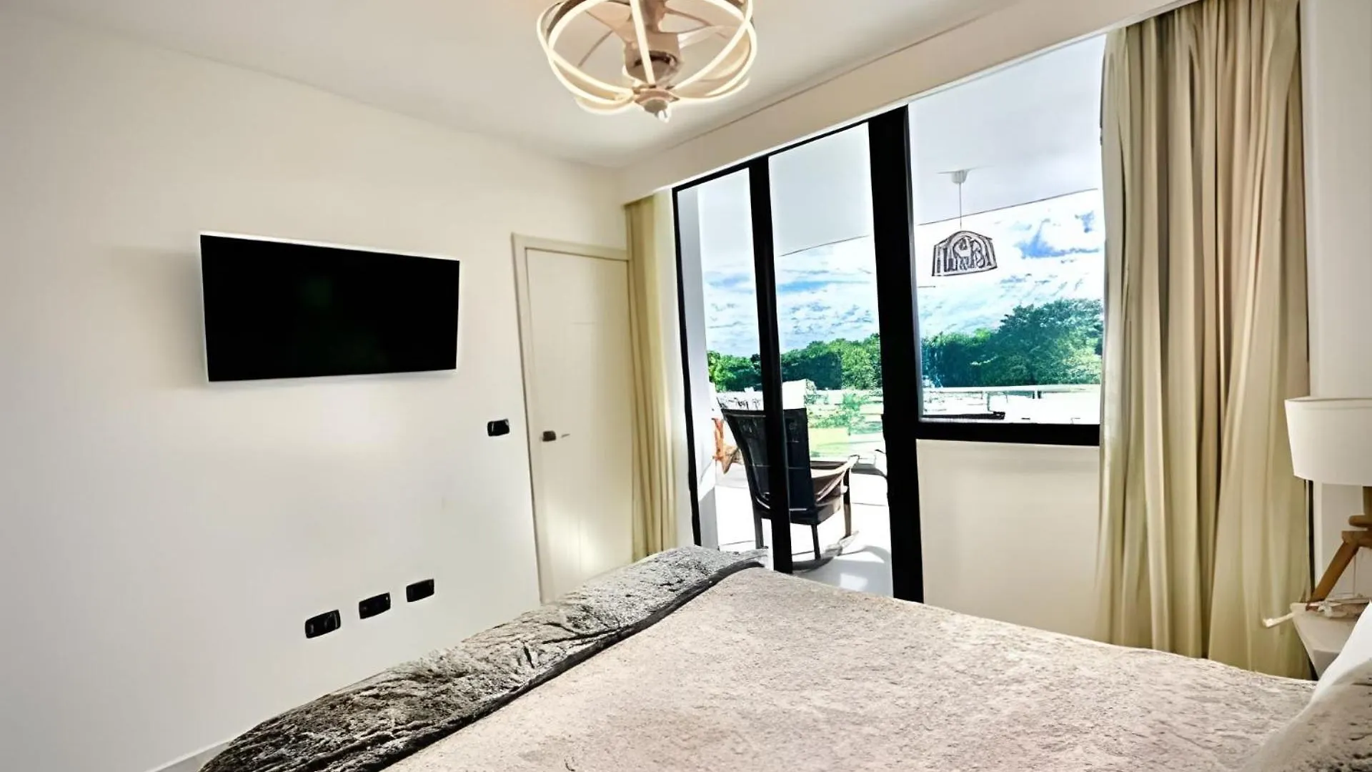 B303: Your Private Golf Course View Haven In Cana Punta Cana Apartment