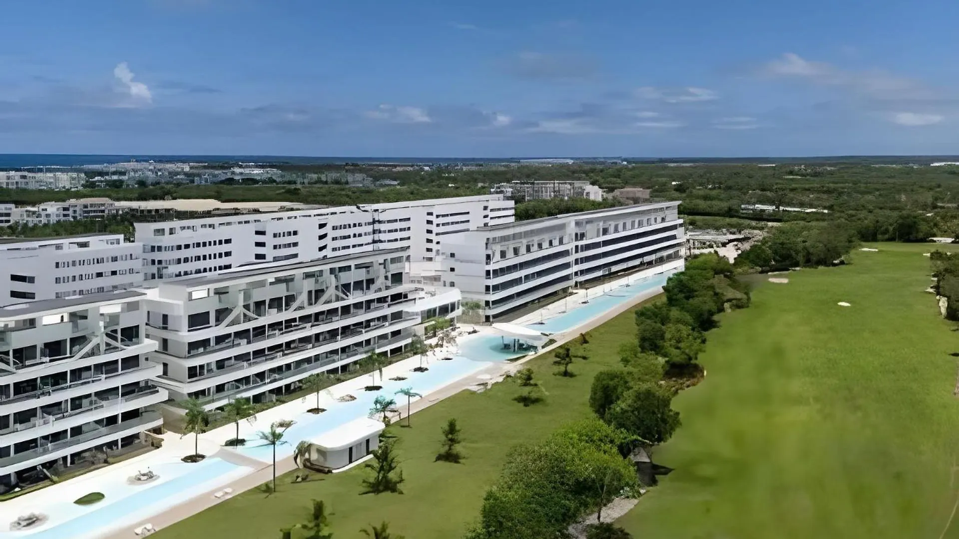 Appartamento B303: Your Private Golf Course View Haven In Cana Punta Cana